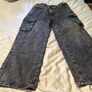 SHEIN Kids Dark Gray Cargo Jeans